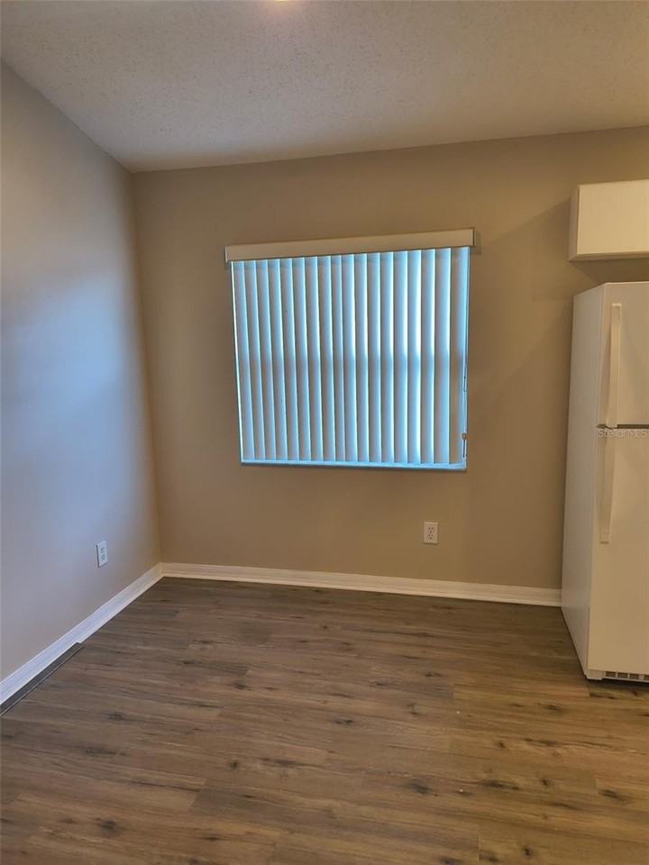 171 Pine Cone Dr - Photo 5 of 21