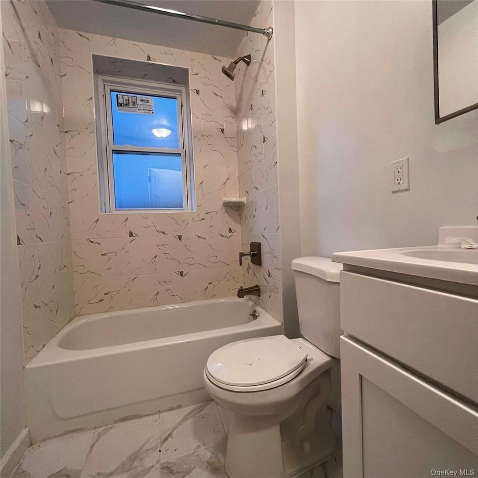 451 S 10th Ave Apt 2r #2R - Photo 3 of 13