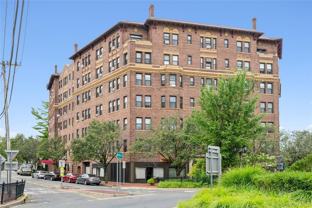 8 Barstow Road #2B - Photo 1 of 1