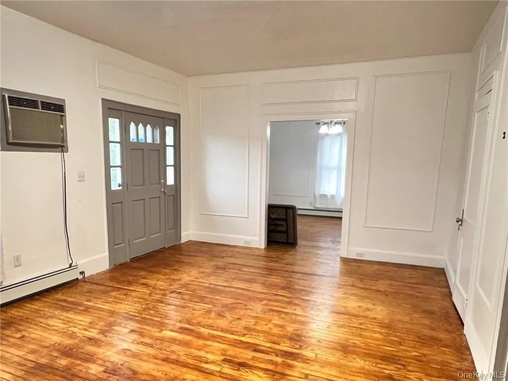 65 Monhagen Ave - Photo 5 of 27