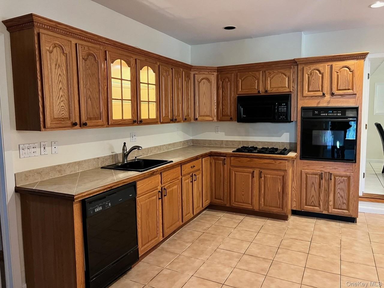 111 West Main Street - Photo 5 of 15