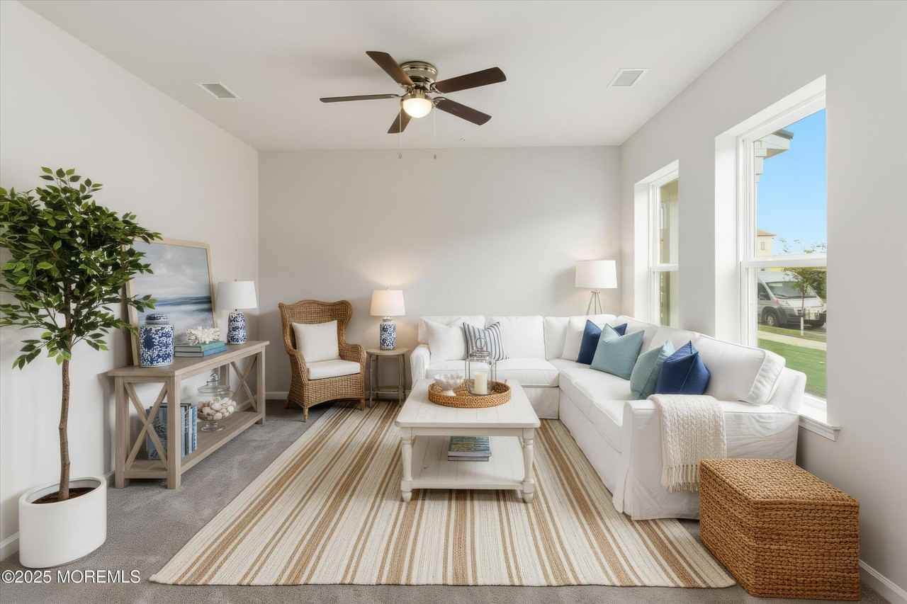 12 Barton Avenue - Photo 4 of 22