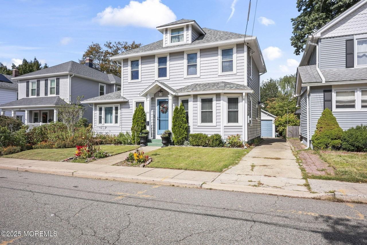 50 Waverly Pl - Photo 2 of 40