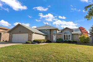 featured image of 17709 Peacock Lane