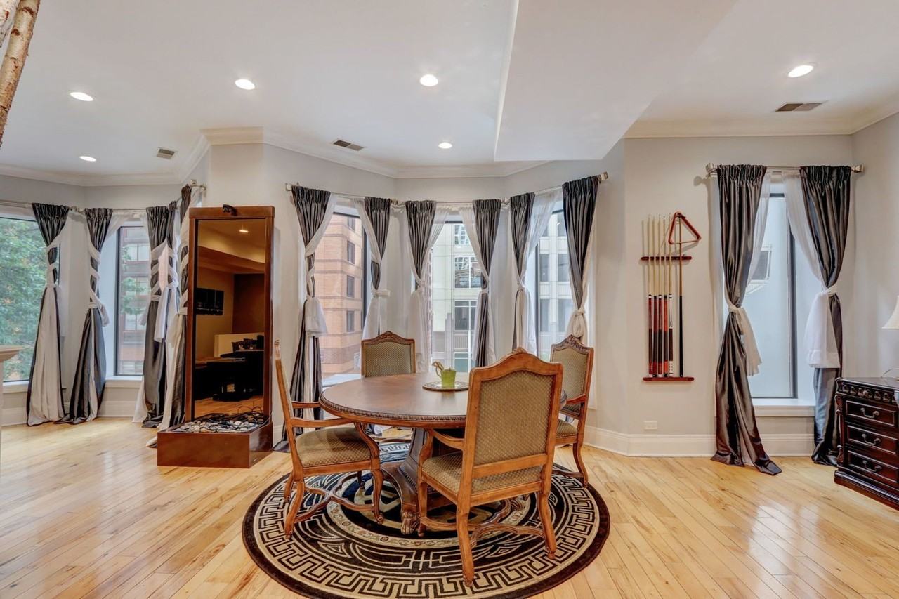 22 West Ontario Street #400 - Photo 5 of 47