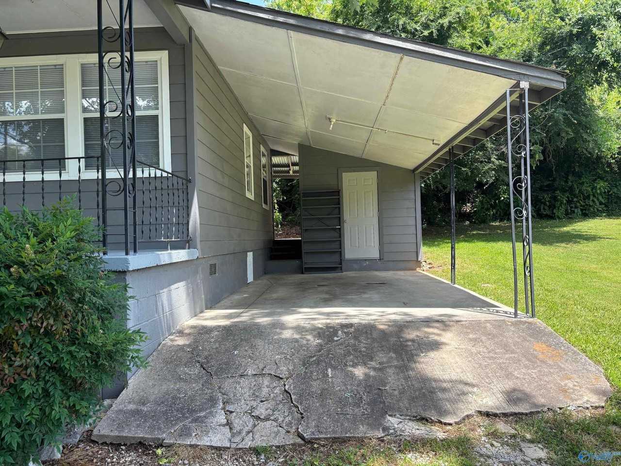 11803 E Gateway Dr Se - Photo 5 of 20