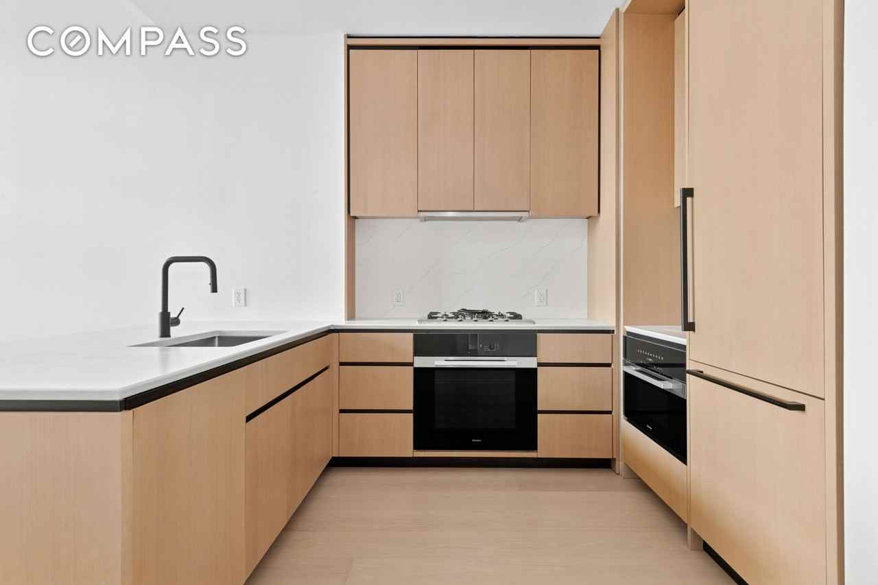 480 Kent Ave #21C - Photo 6 of 21