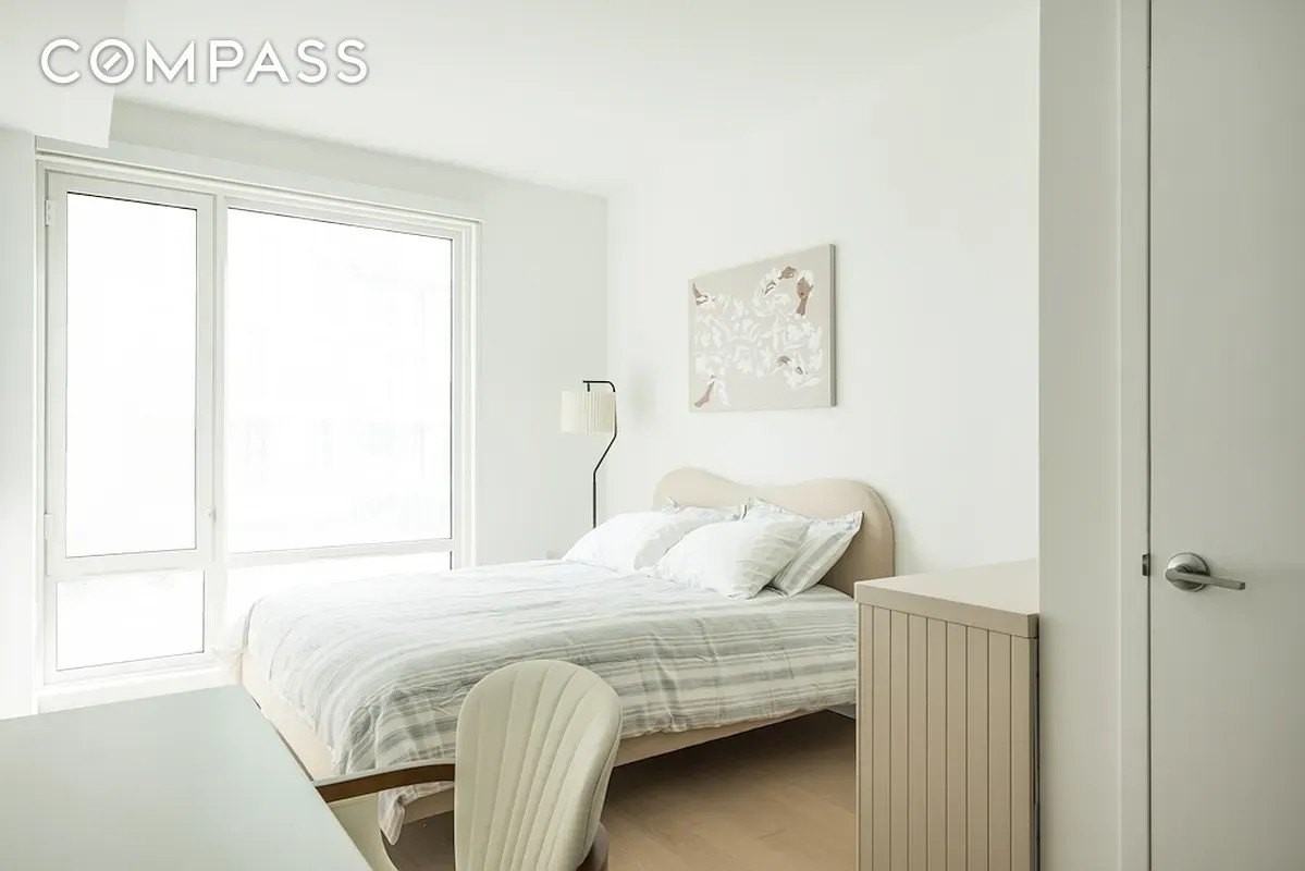 975 Nostrand Ave #241 - Photo 3 of 18