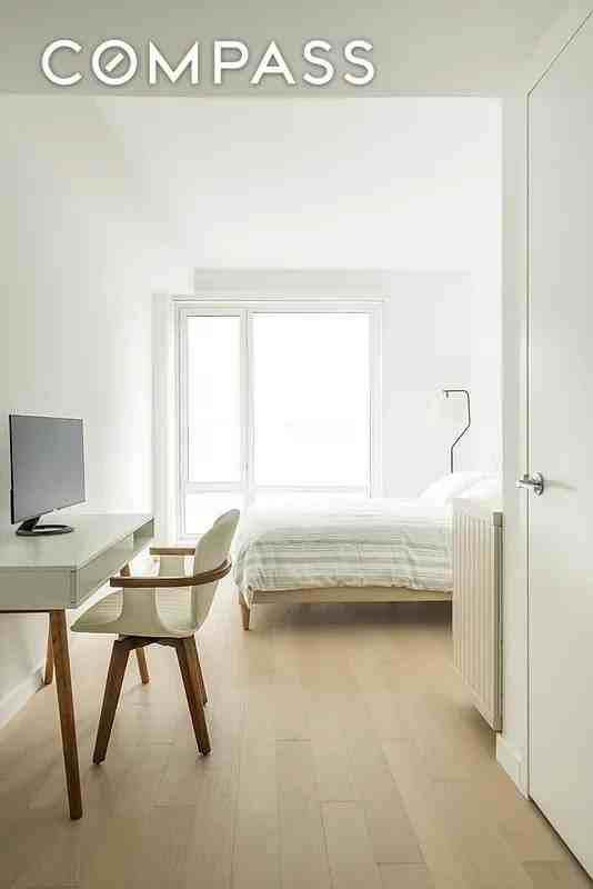 975 Nostrand Ave #241 - Photo 5 of 18