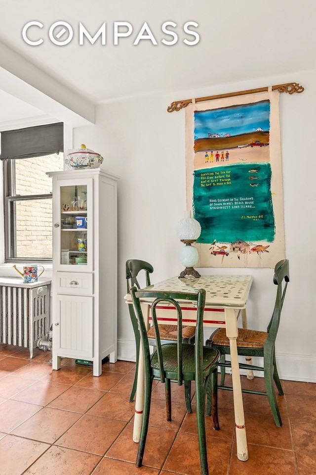 360 Washington Ave #1F - Photo 4 of 6