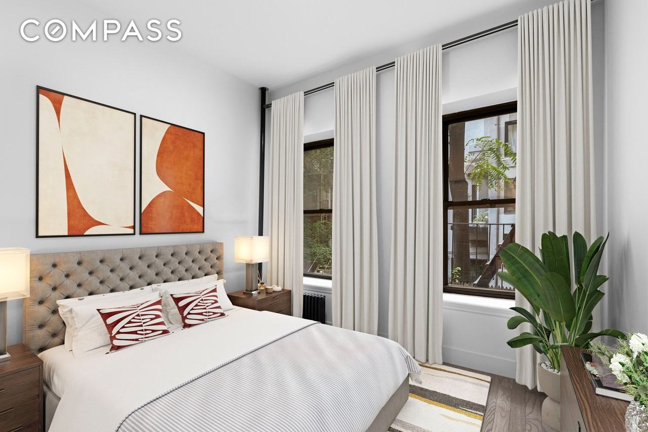 214 E 82nd St #4 - Photo 4 of 5