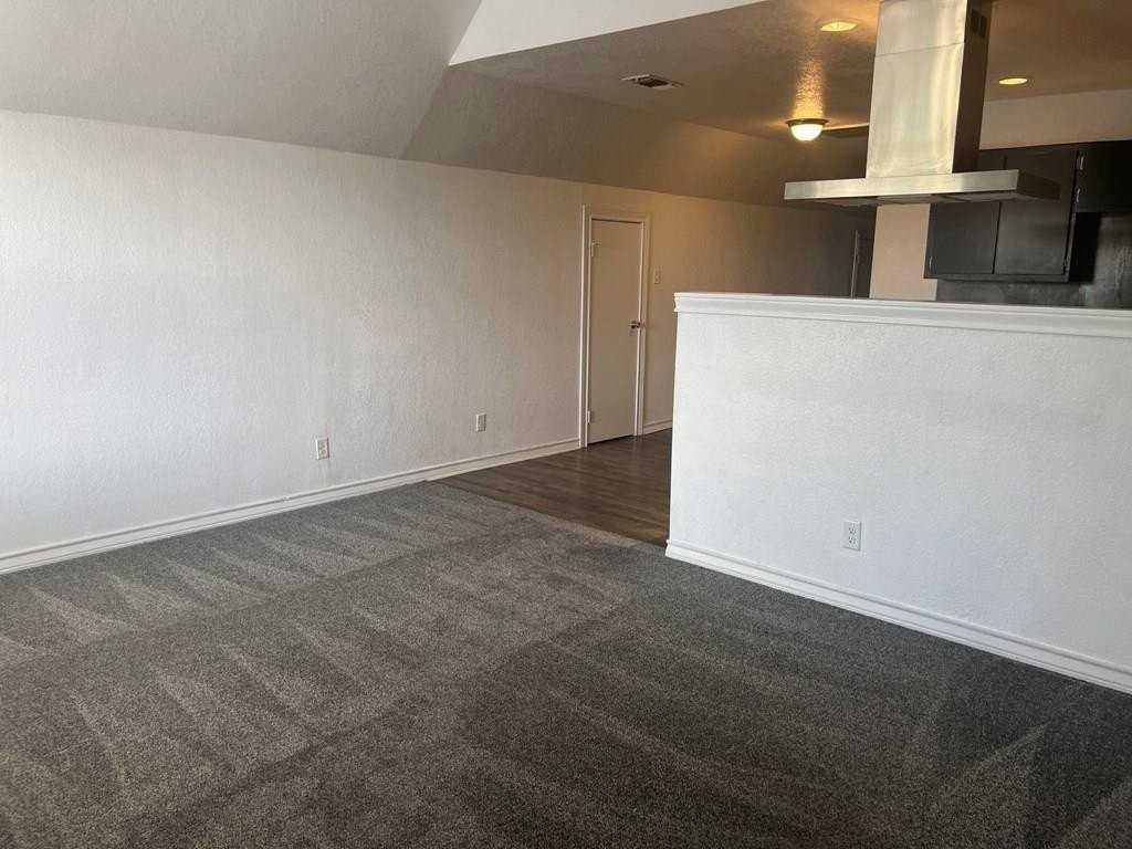 510 George Ave - Photo 4 of 12