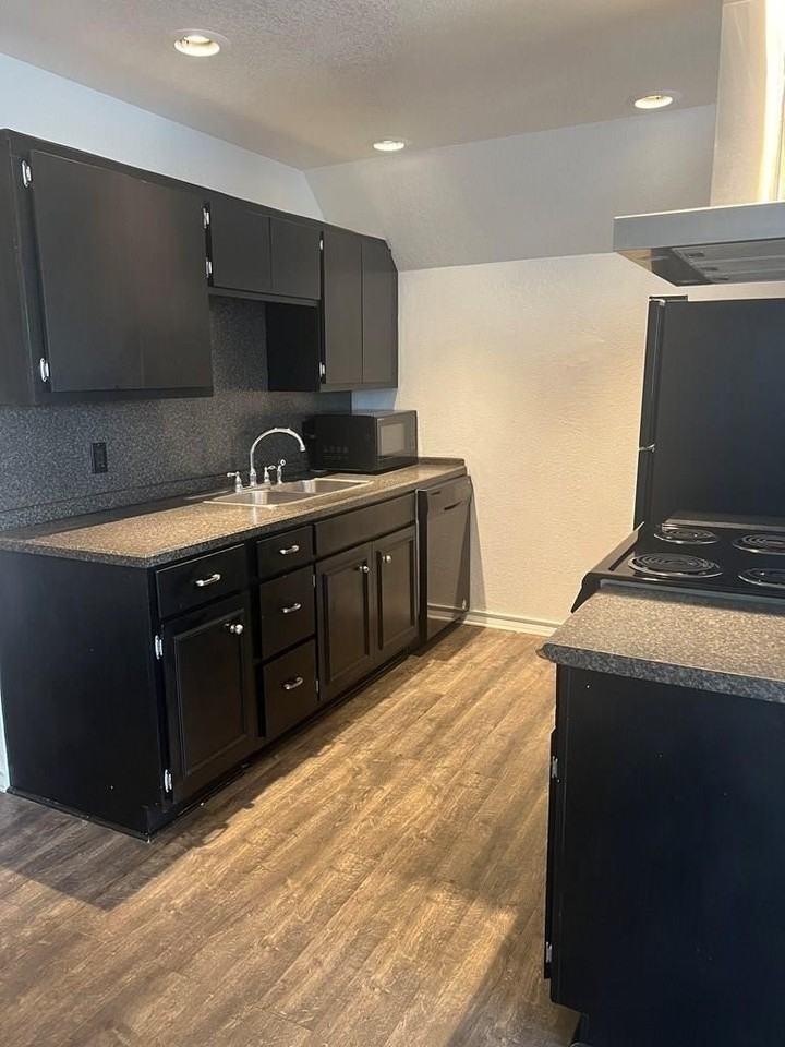 510 George Ave - Photo 6 of 12