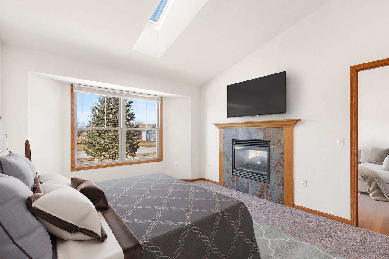 Meadowview Commons Condominiums - Photo 4 of 10