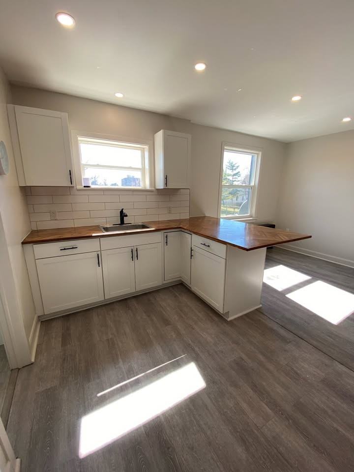 222 Maxwell Street #1