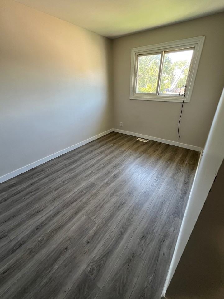 505 Kathleen Ave - Photo 5 of 5