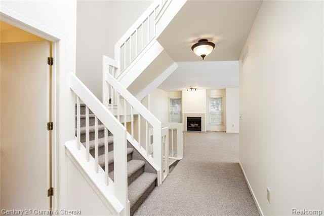 9429 Westwind Dr - Photo 5 of 41