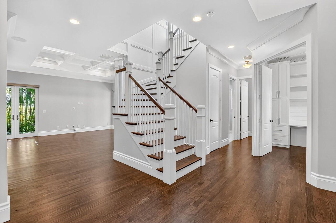 200 Nw 10th St - Photo 6 of 50