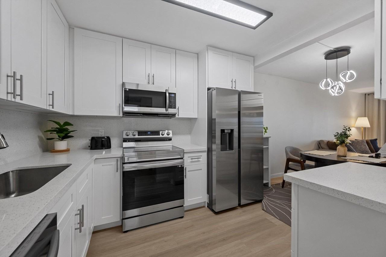 9273 Southwest 8th Street #416