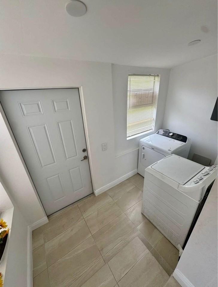 4397 Tellin Ave - Photo 4 of 8