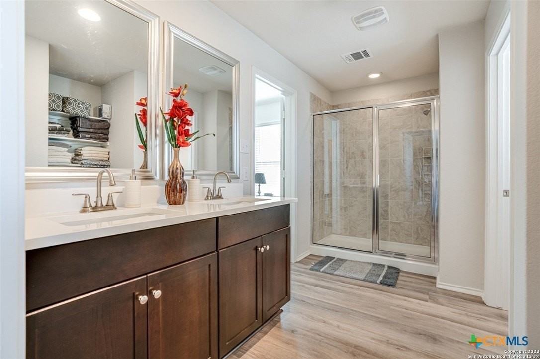 2946 Wolfcreek - Photo 6 of 10