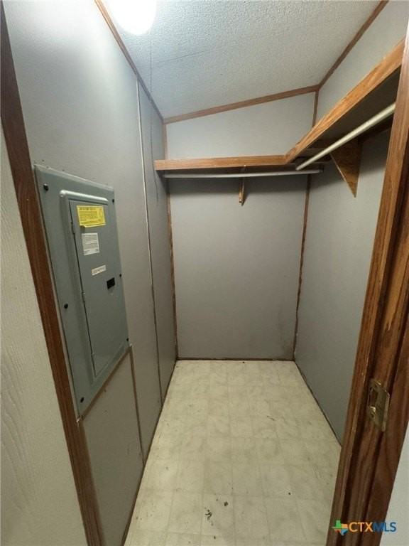 260 Elm Drive - Photo 6 of 10