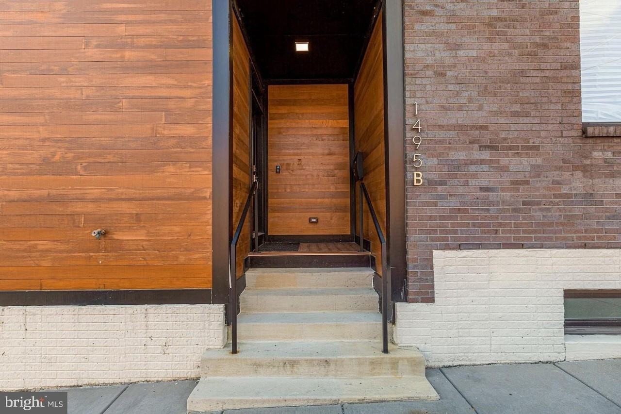 1495 Gallaudet Street Northeast - Photo 2 of 32