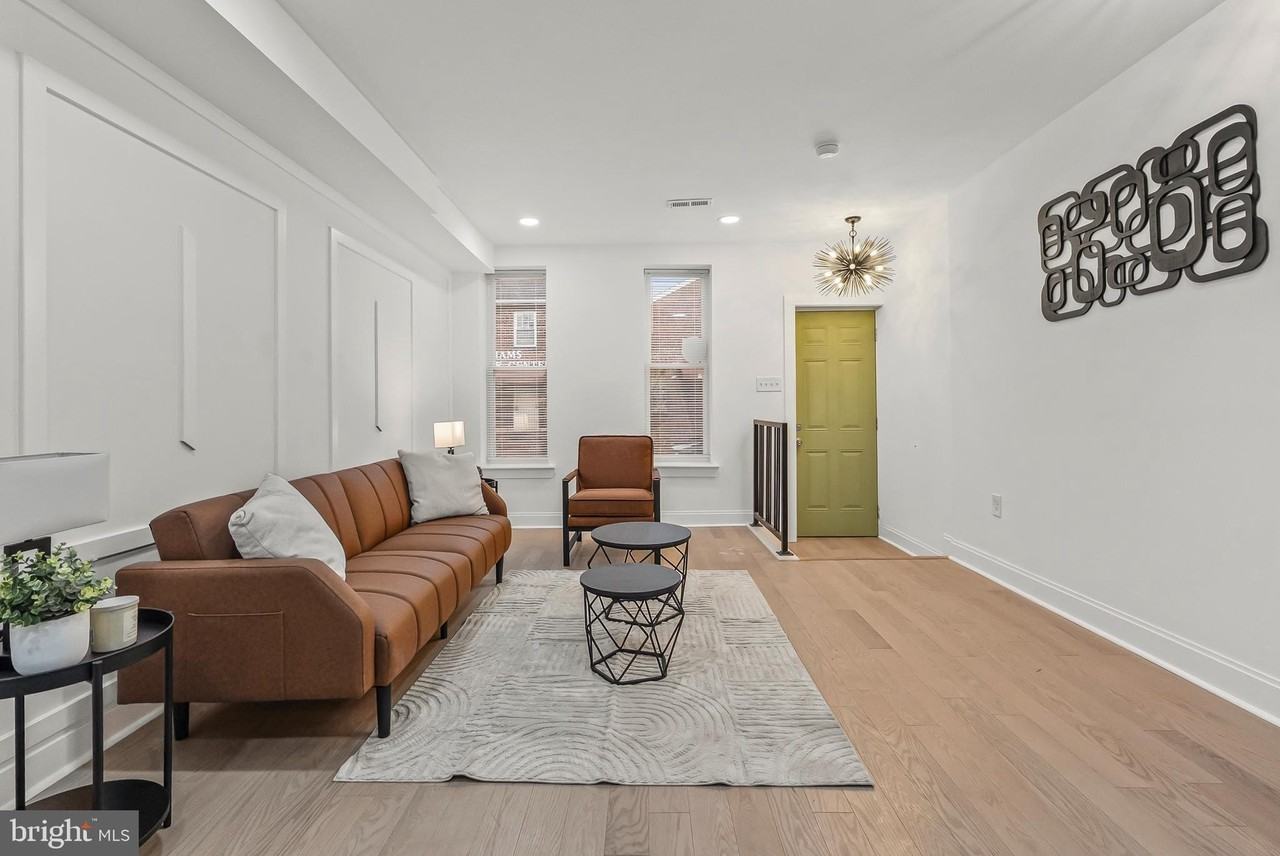 2428 East Biddle Street