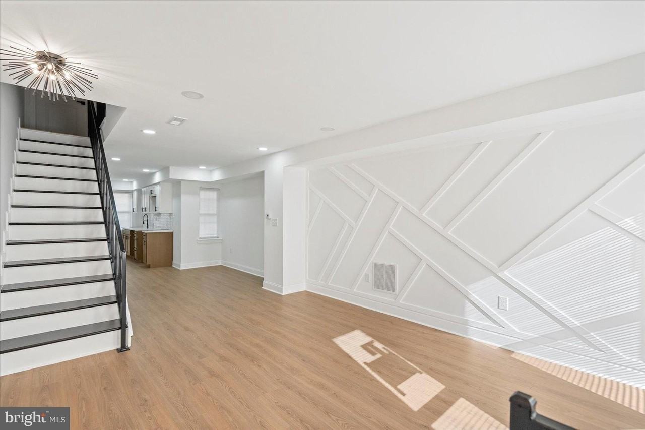 2436 East Biddle Street - Photo 5 of 33