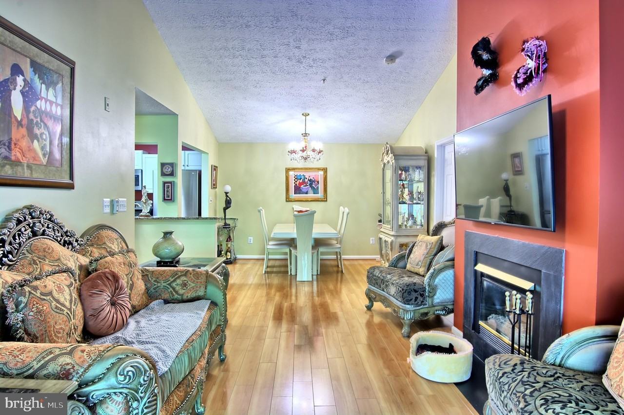 534 Kennington Rd Unit 534 #534 - Photo 7 of 17