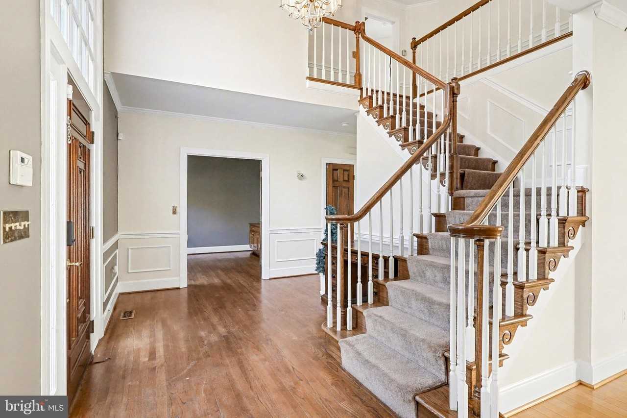 1215 Heritage Hills Drive - Photo 2 of 45