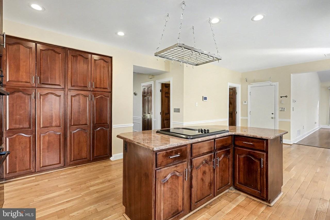 1215 Heritage Hills Drive - Photo 7 of 45