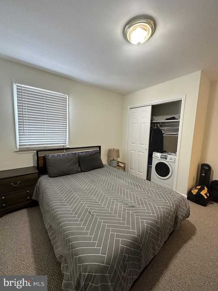 29 West State Street #1 - Photo 5 of 7