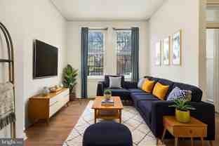 3924 Pine Street - Photo 1 of 1