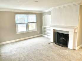 2230 Riverside Dr NE - Photo 1 of 1