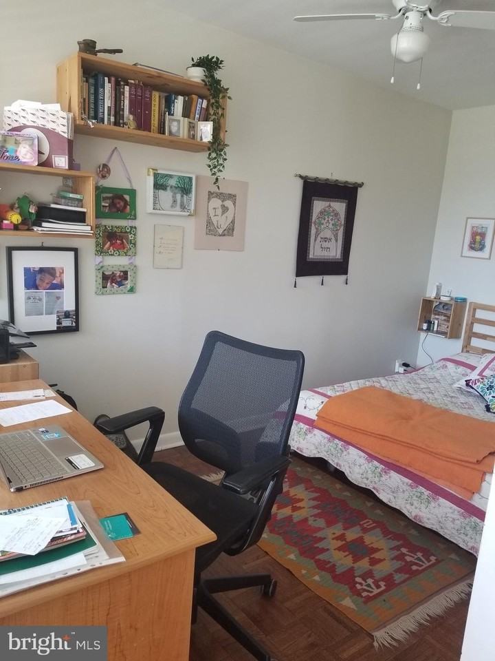 2401-00 Pennsylvania Ave Apt 3a3 #3A3 - Photo 7 of 36