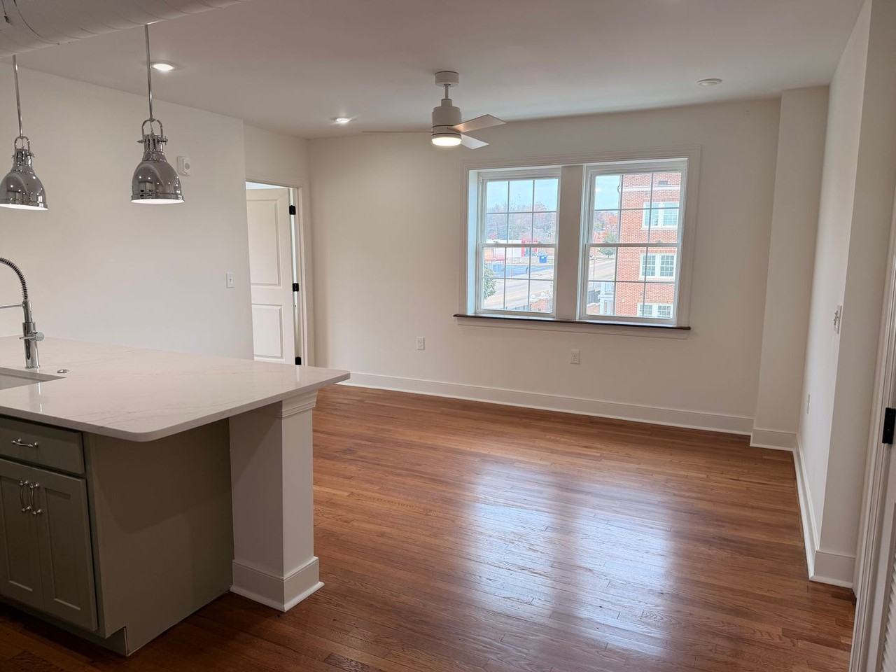 2724 E Magnolia Ave - Photo 3 of 16