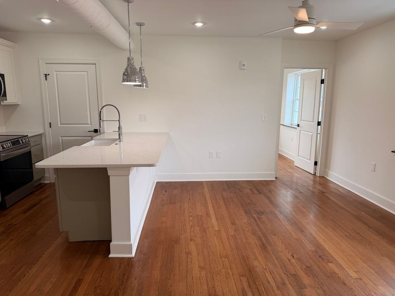 2724 E Magnolia Ave - Photo 6 of 16