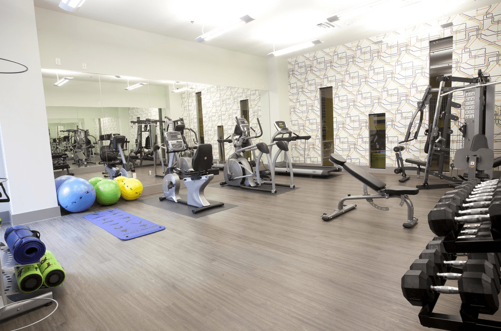 SUMMIT PARQUE, LLC - Photo 7 of 18