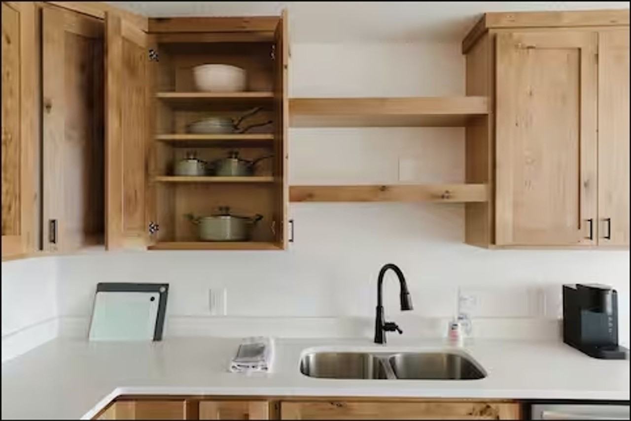 700 1/2 Liberty St #2 - Photo 4 of 12