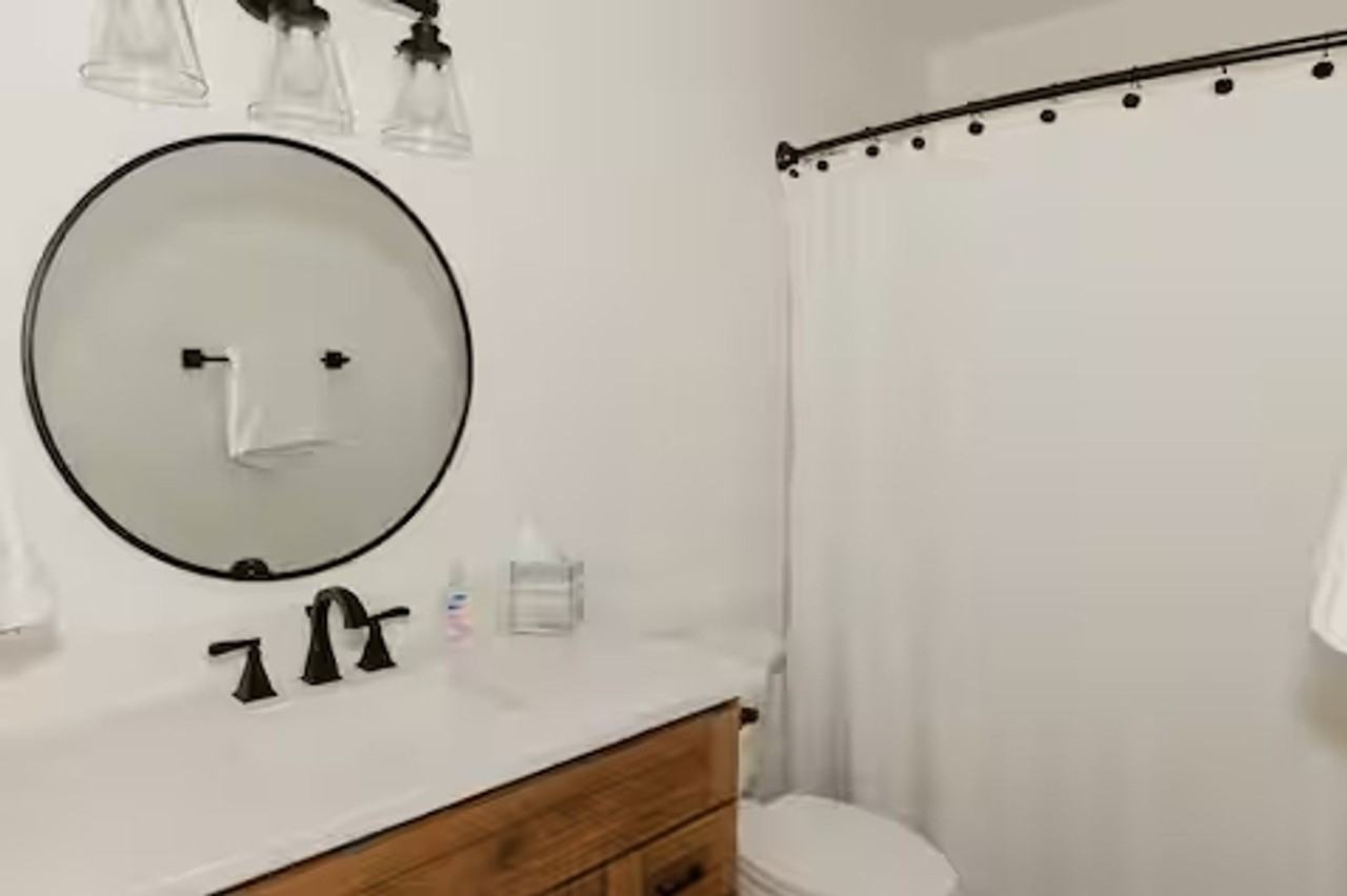 700 1/2 Liberty St #2 - Photo 5 of 12