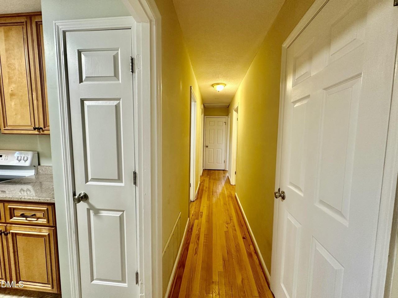 9009 Langwood Dr - Photo 7 of 18