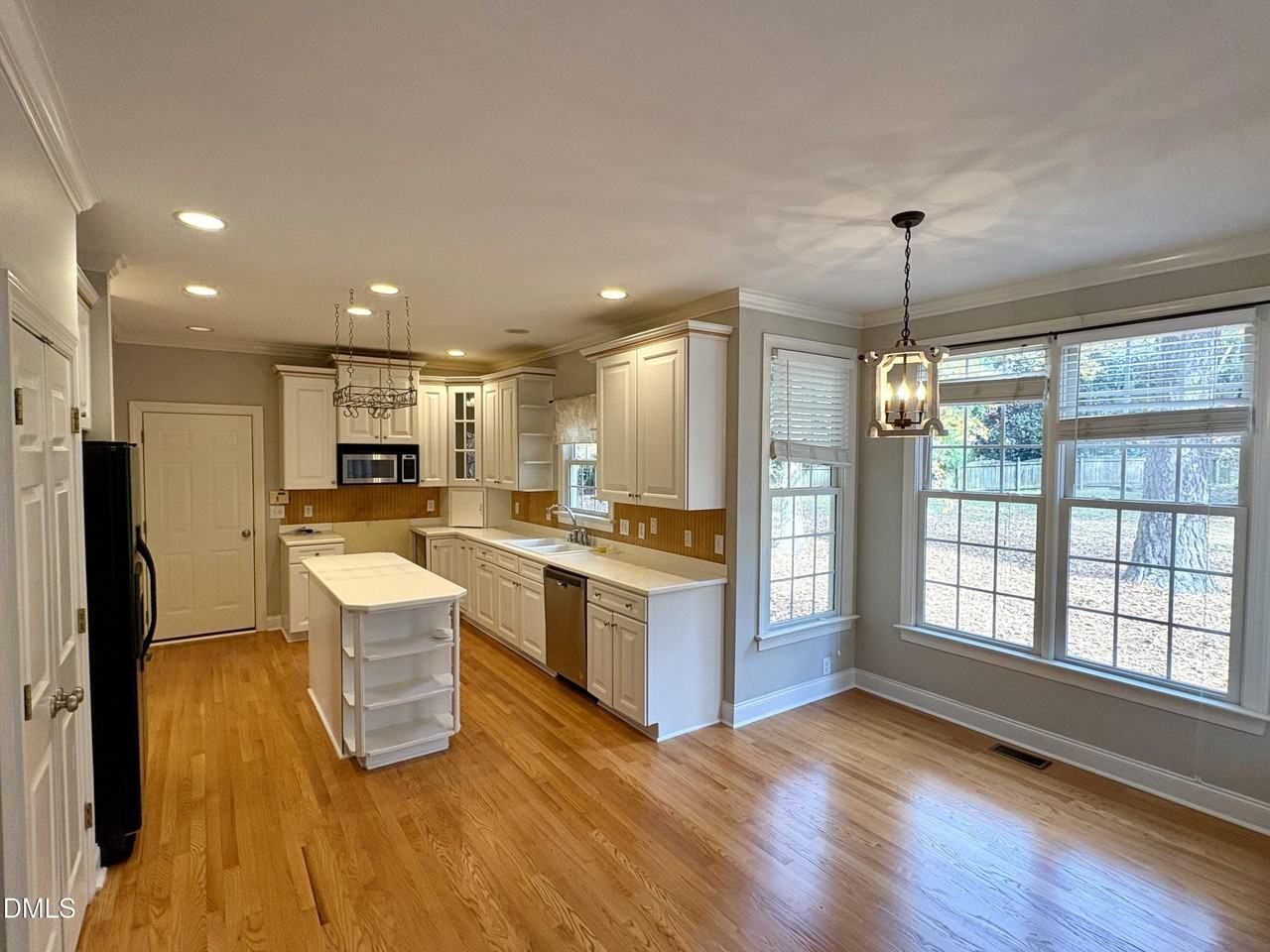 3304 Drexel Hill Ct - Photo 5 of 20