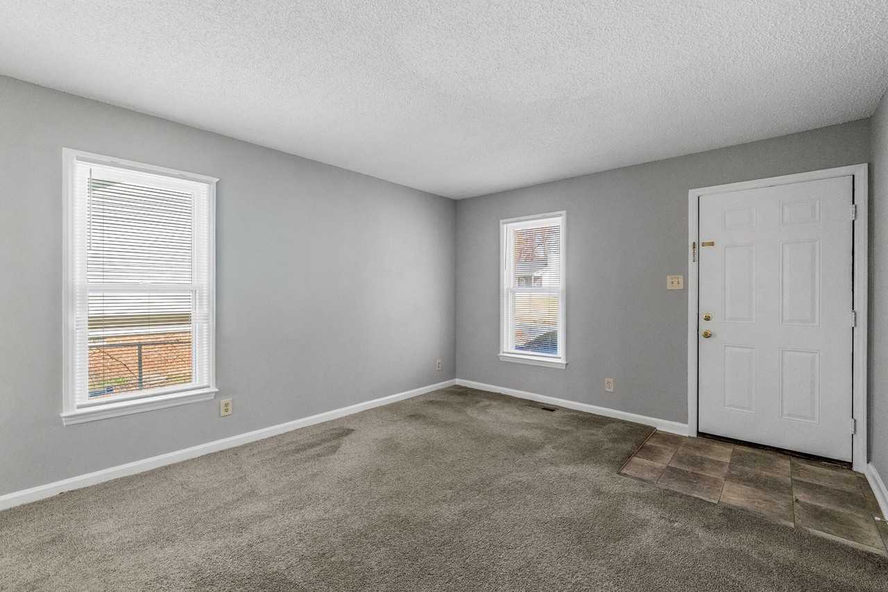 1205 Westhampton Drive - Photo 3 of 36