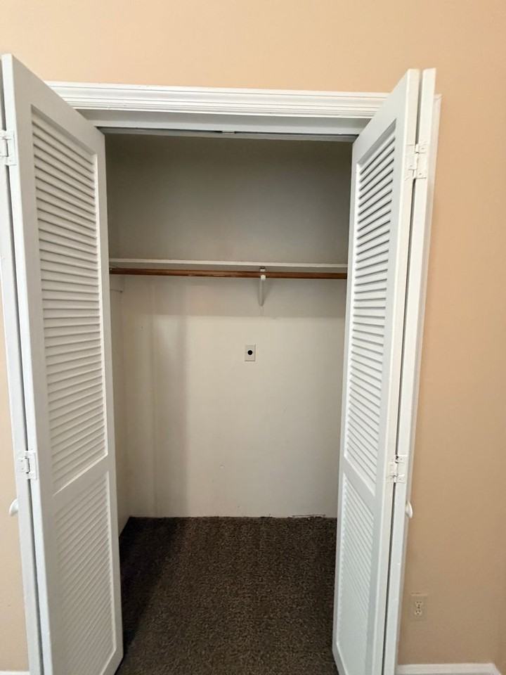 2707 Sheridan Place - Photo 5 of 17