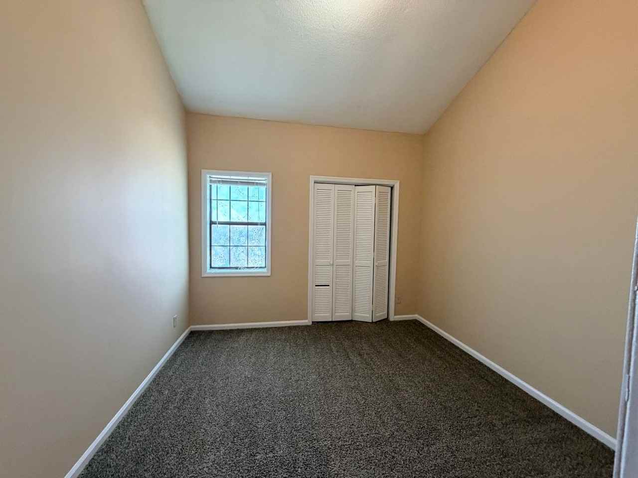 2707 Sheridan Place - Photo 6 of 17