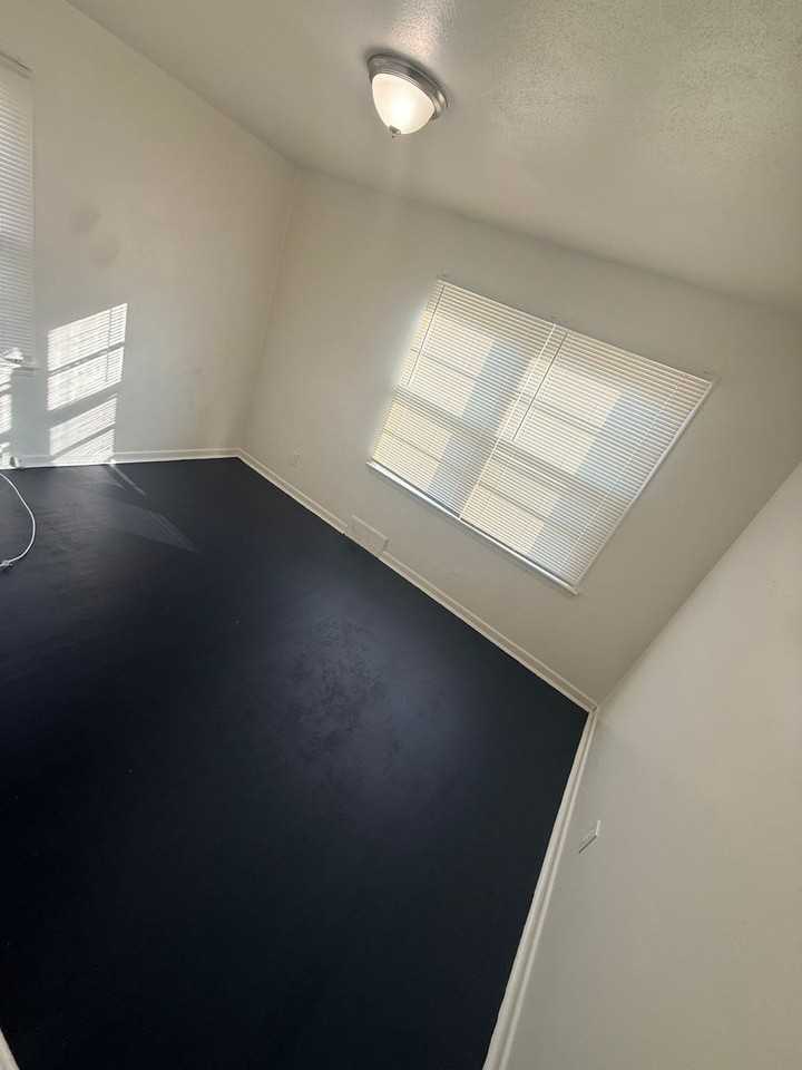 9157 Bel Cour Drive - Photo 7 of 7