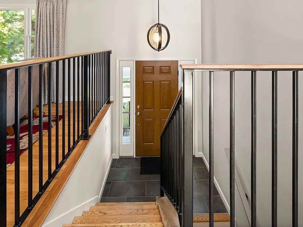 47 East Terrace - Photo 2 of 17