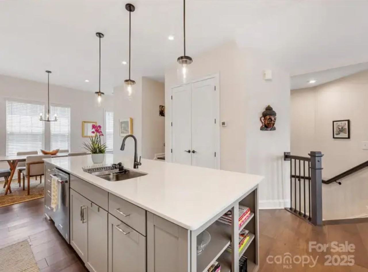 5018 Harrowsmith Ln #1 - Photo 5 of 25