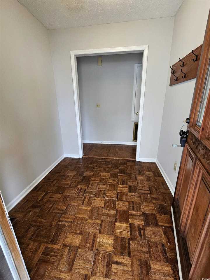 117 Partridge Berry Road - Photo 3 of 33